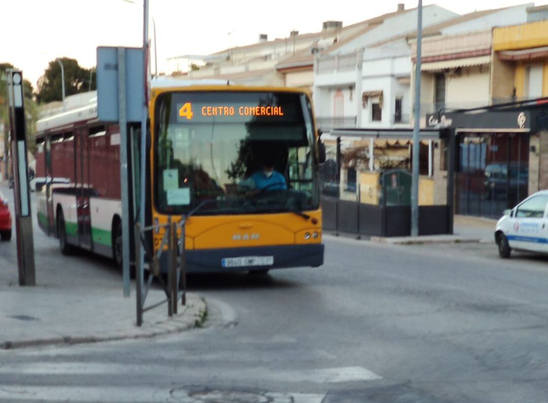 Los trabajadores del autobús urbano en Jaén siguen sin cobrar a tiempo y genera una sensación de inseguridad entre la plantilla