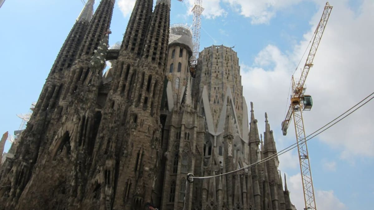 130 anys després, Ajuntament i Sagrada Família pacten regularitzar les obres