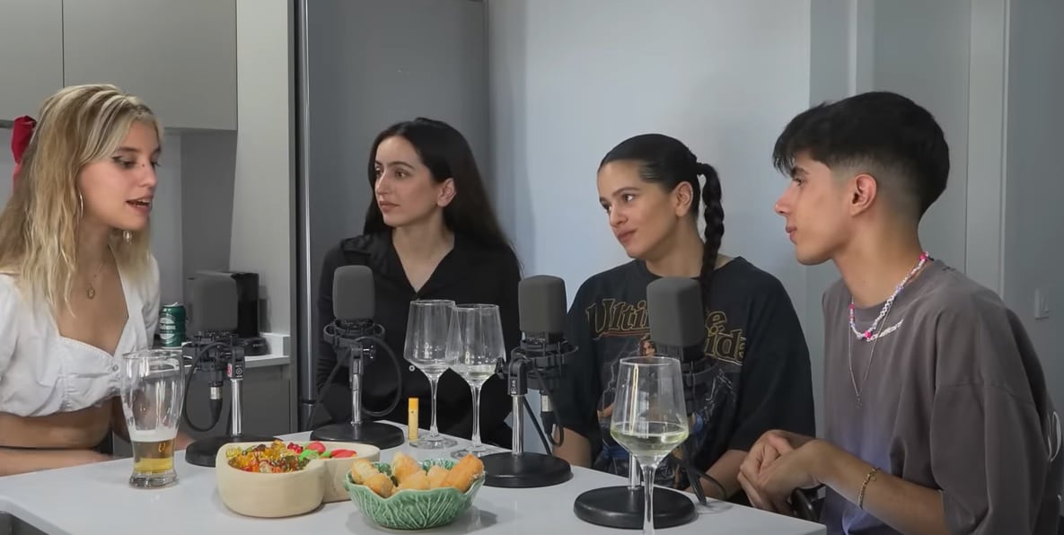 Rosalía y su hermana Pilar en el podcast de La Pija y La Quinqui