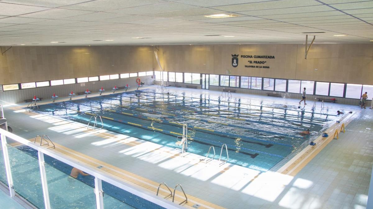 Nuevas averías en la caldera de la piscina climatizada "El Prado" provocan la suspensión del Regional de Natación