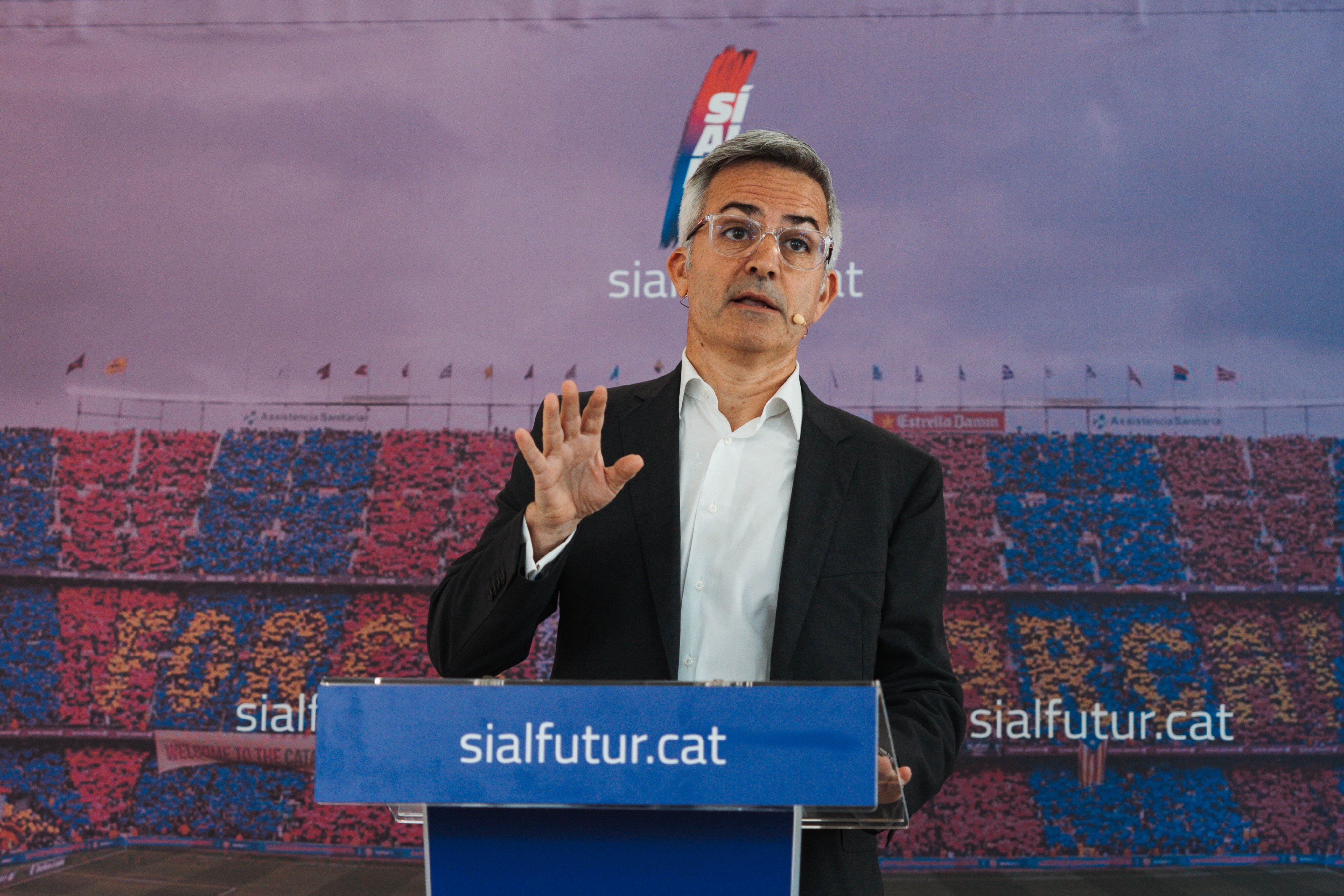 Víctor Font durante una rueda de prensa