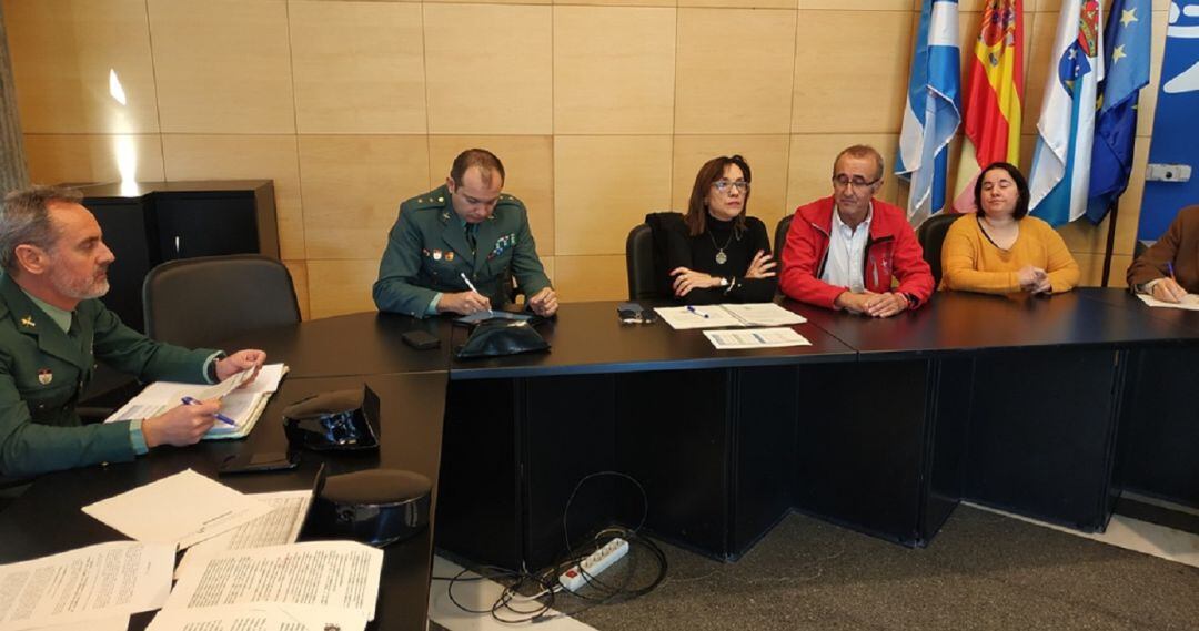 Junta Local de Seguridad celebrada en Nigrán, presididada por la Subdelegada del gobierno en Pontevedra, Maica Larriba y el alcalde de Nigrán, Juan González.