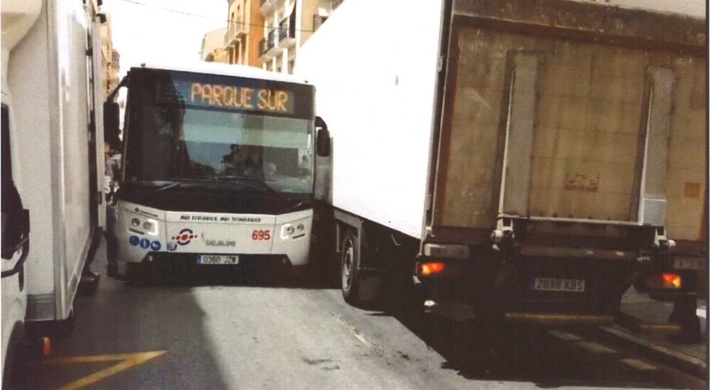 Uno de los ejemplos del problema de tráfico en calle Victoria