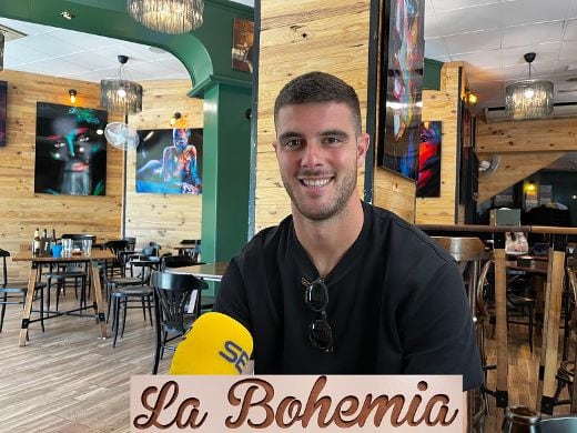 Mikel Pradera , jugador del Alcoyano en La Bohemia