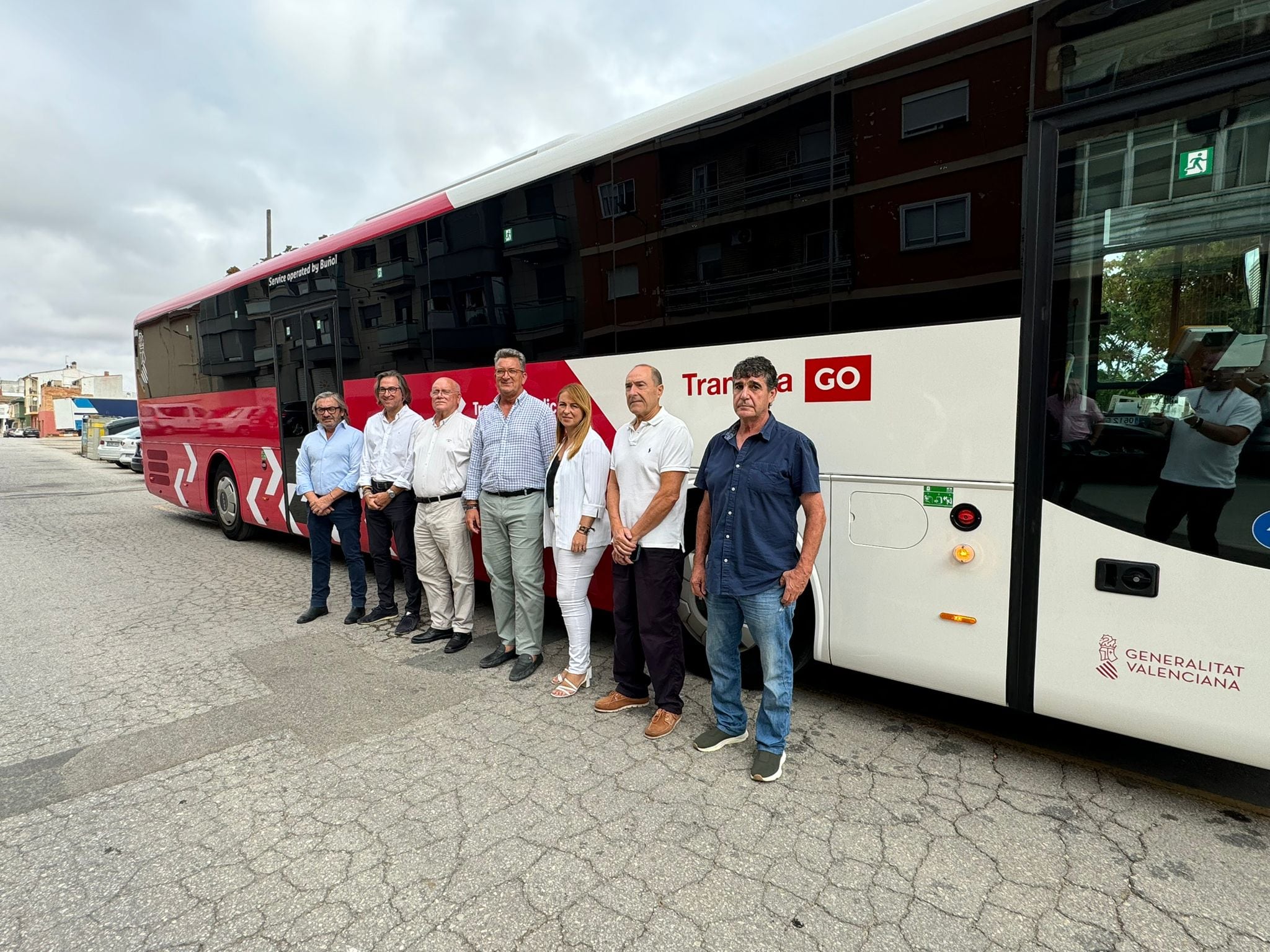 Un nuevo servicio de autobús mejora la conexión a 42.000 usuarios del interior de Valencia