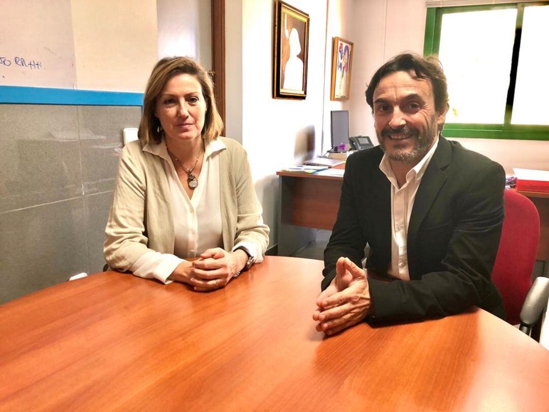 Carolina Escandell y Rafa Ramírez en la reunión de este martes