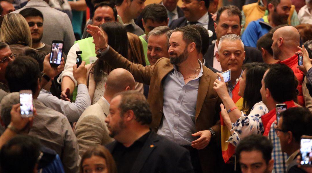 Santiago Abascal participa en una acto con simpatizantes