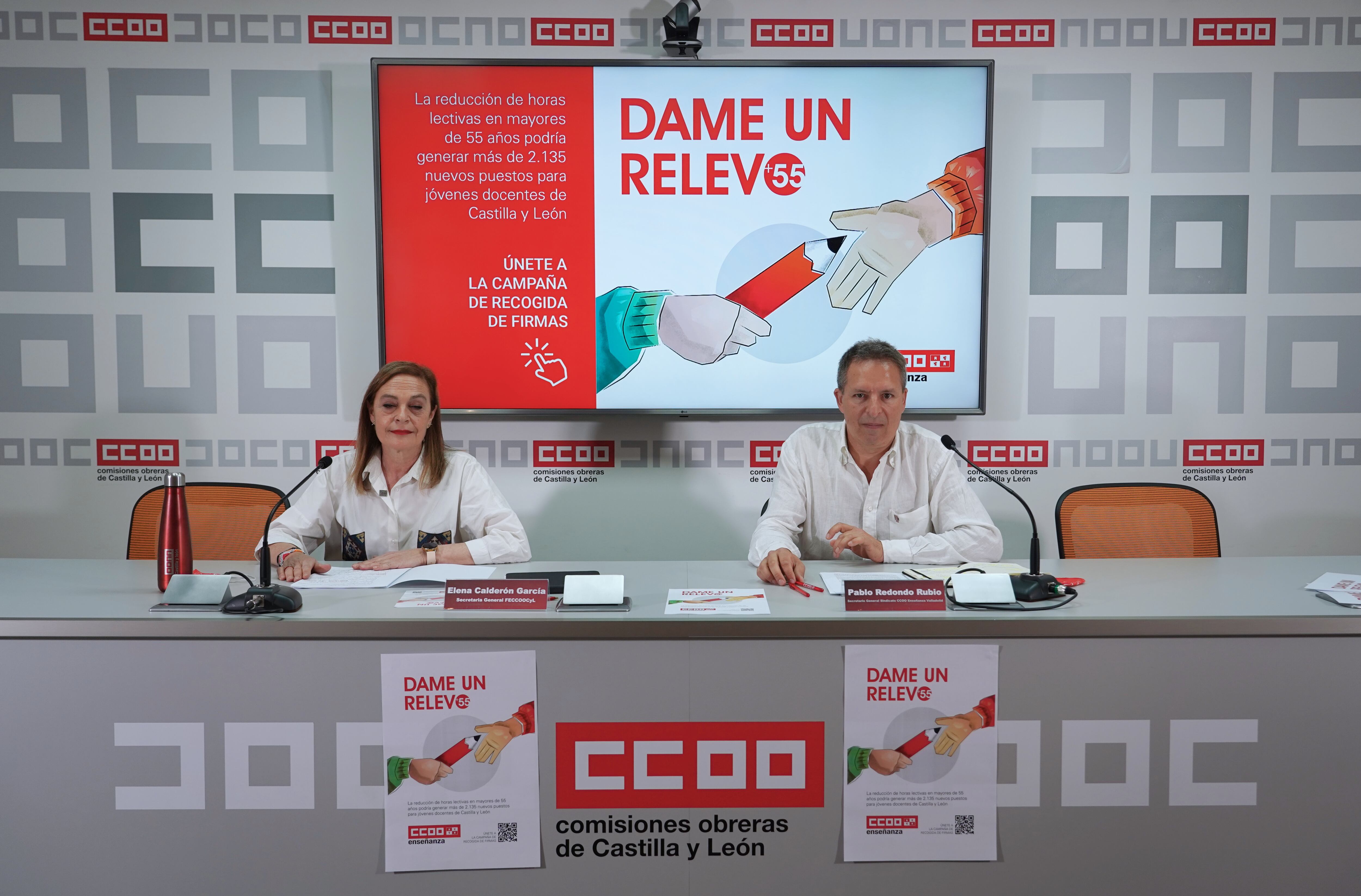 La secretaria general de CCOO Enseñanza de Castilla y León, Elena Calderón, y el secretario provincial de Valladolid, Pablo Redondo, demandan una reducción de las horas lectivas para los docentes mayores de 55 años | Agencia ICAL