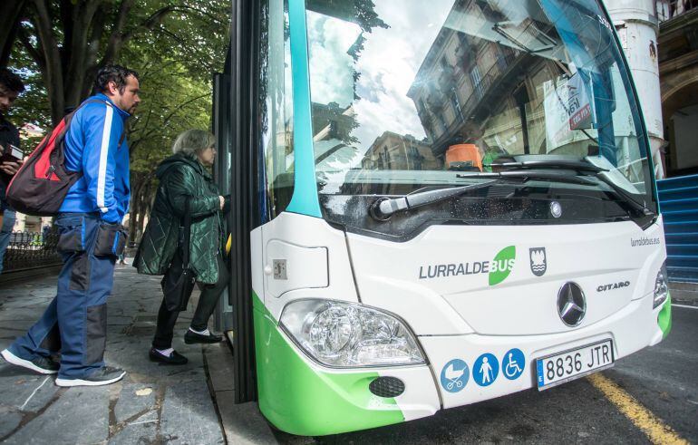 Imagen de archivo de una autobús de Lurraldebus