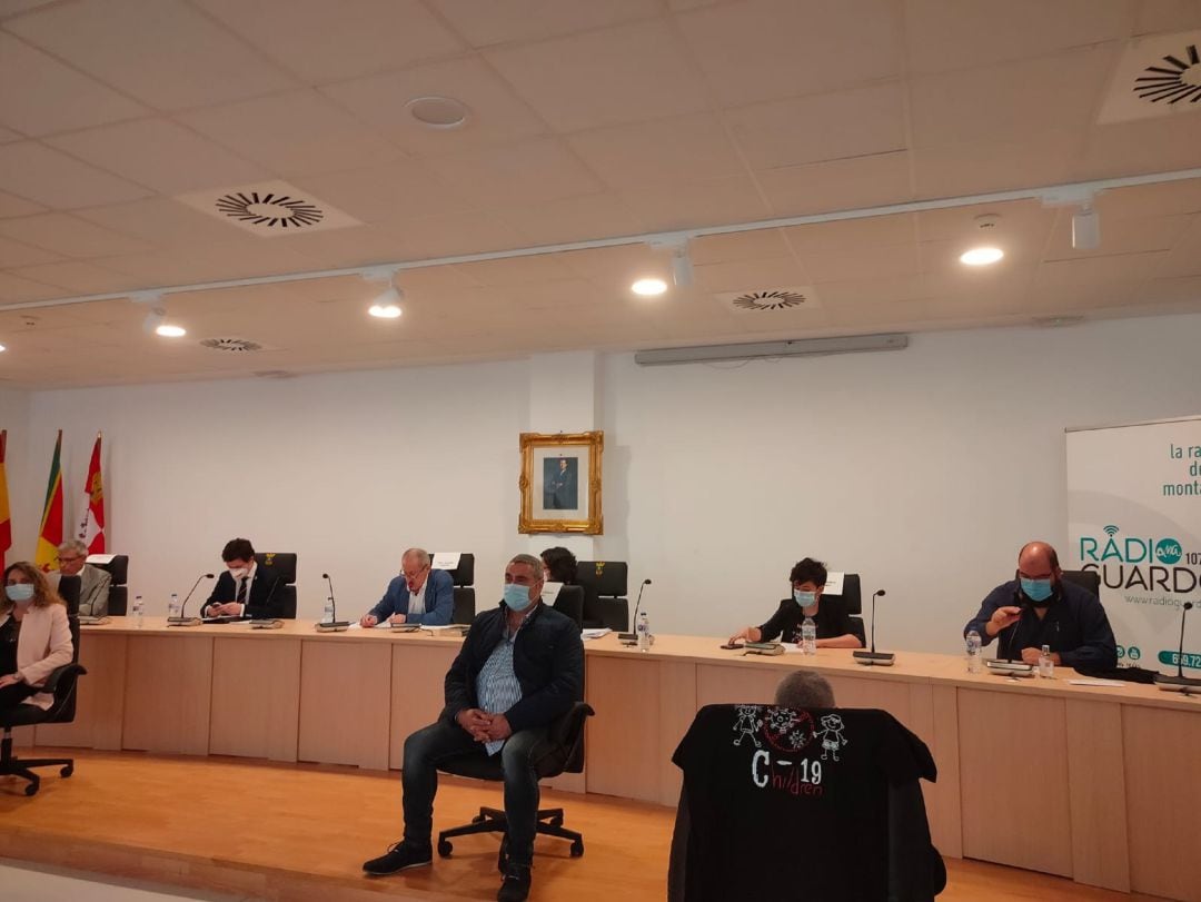 Pleno de la moción de censura en Guardo (Palencia)