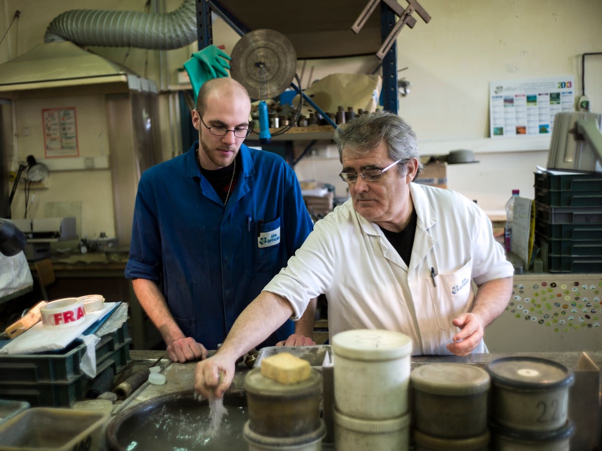 REPORTATGE. Com afecta l'edatisme als majors de 45 anys?