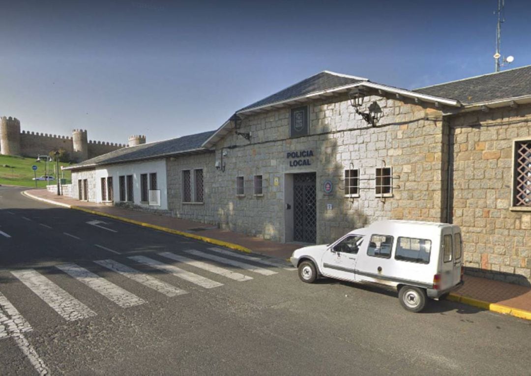 Cuartel de la Policía Local de Ávila, en el lienzo norte