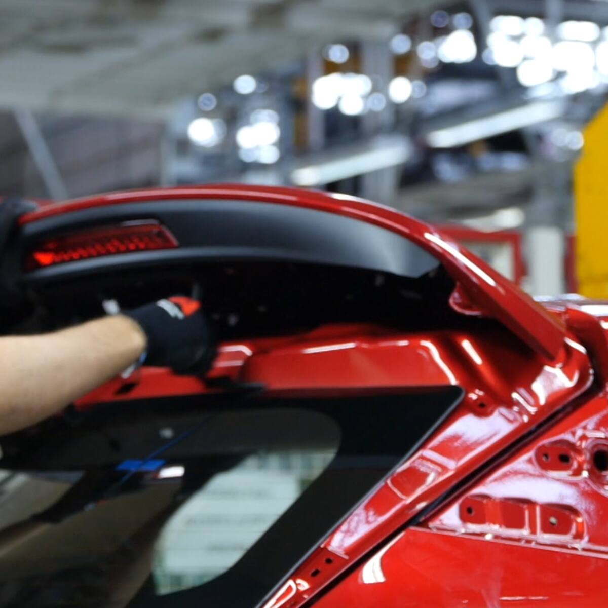 Stellantis, CC.OO, UGT y SIT, condenados por un juzgado de Vigo tras reducir la paga de beneficios a empleados de baja