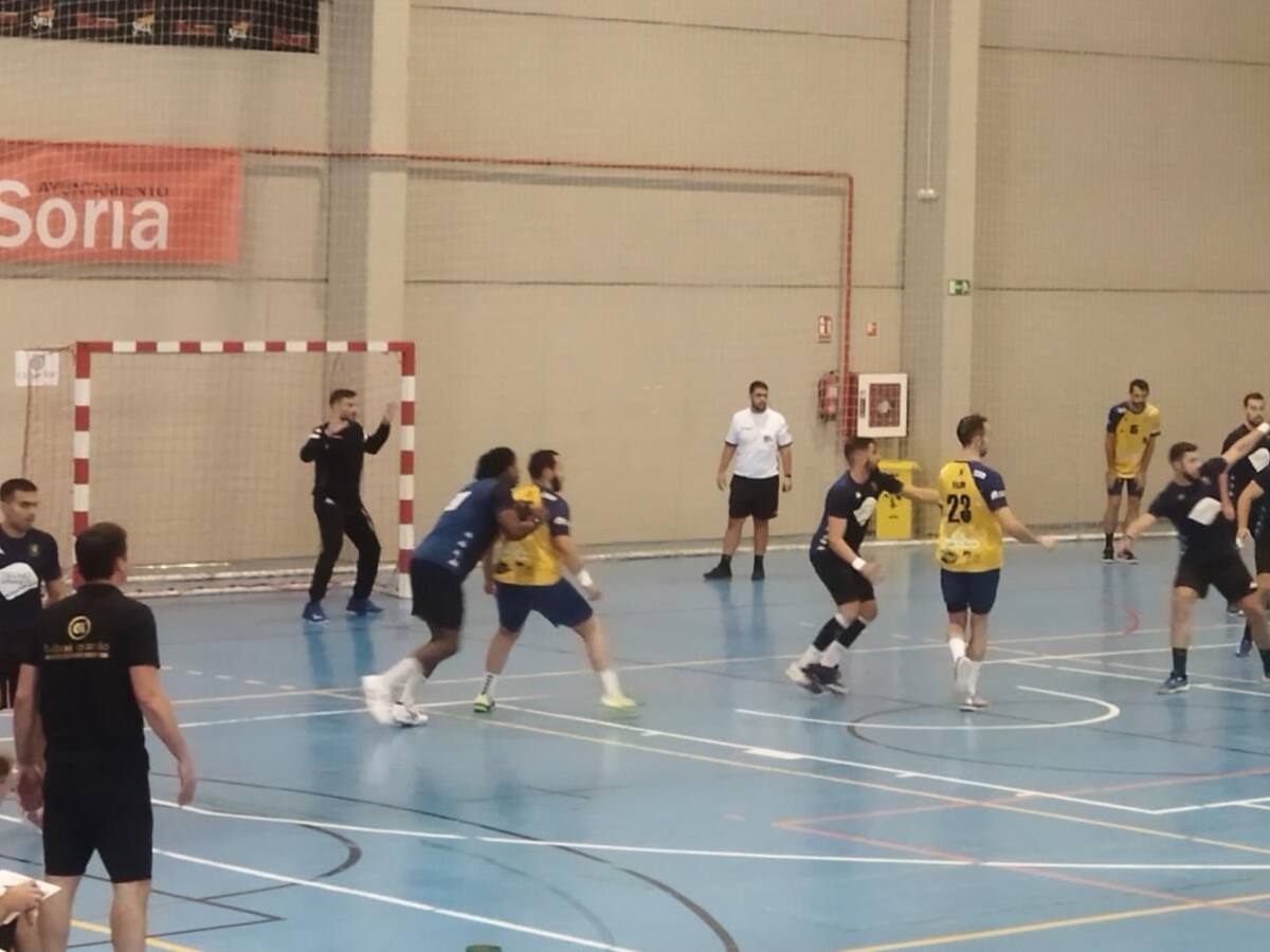 El Tubos Aranda pierde en Soria (30-29)