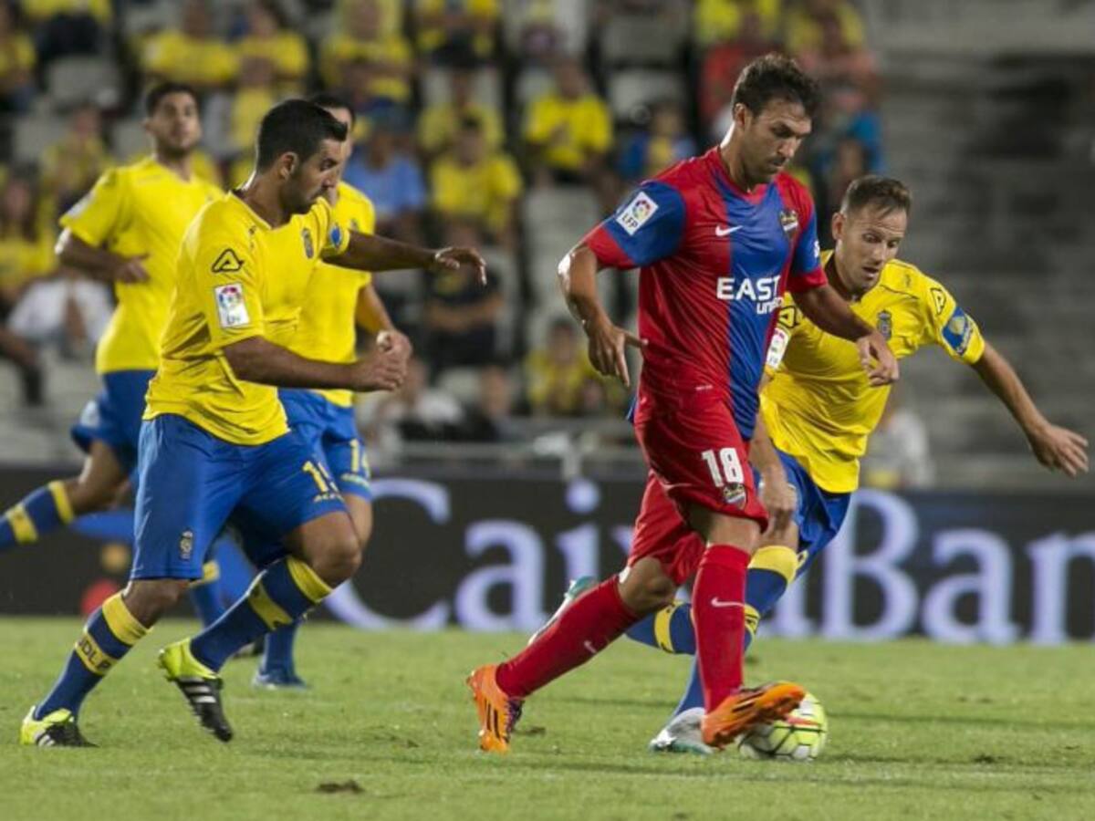 Cero ocasiones, cero remates y suma el primer punto de la temporada