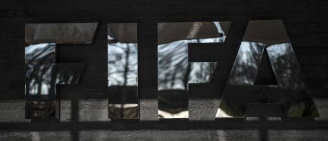 Cartel de la FIFA en la sede del máximo organismo del fútbol en Zúrich