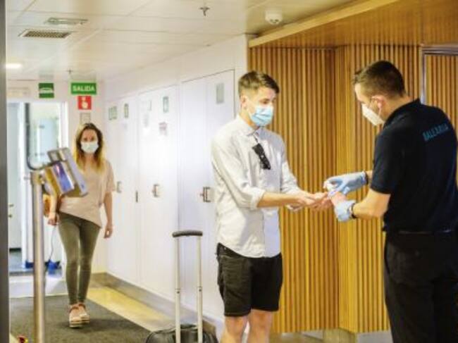 Los barcos de Baleària son el medio de transporte más seguro para llegar a los atractivos destinos de vacaciones