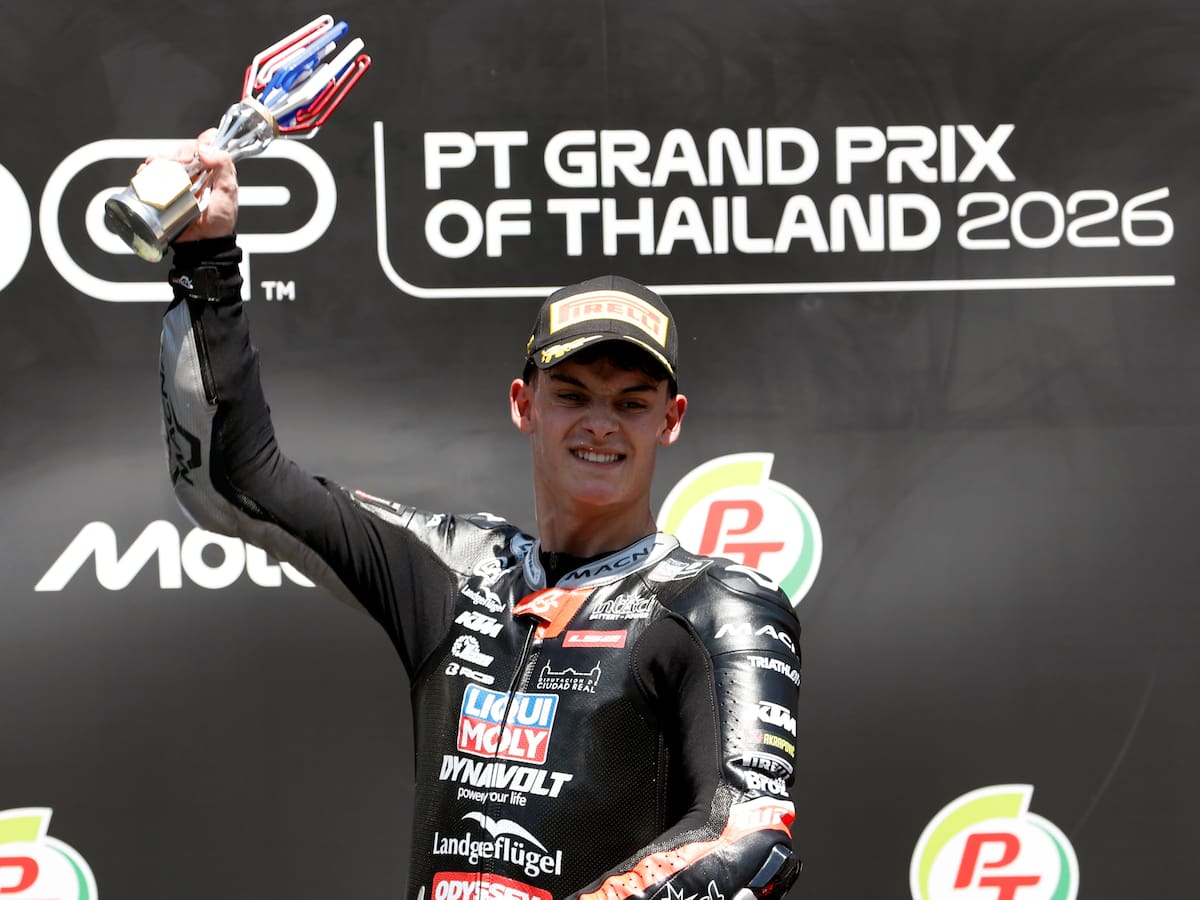 El piloto de Argamasilla de Calatrava David Almansa consigue su primera victoria en el Mundial de motos