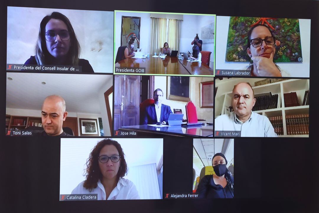 Imagen de la reunión celebrada ayer entre el Govern y los consells