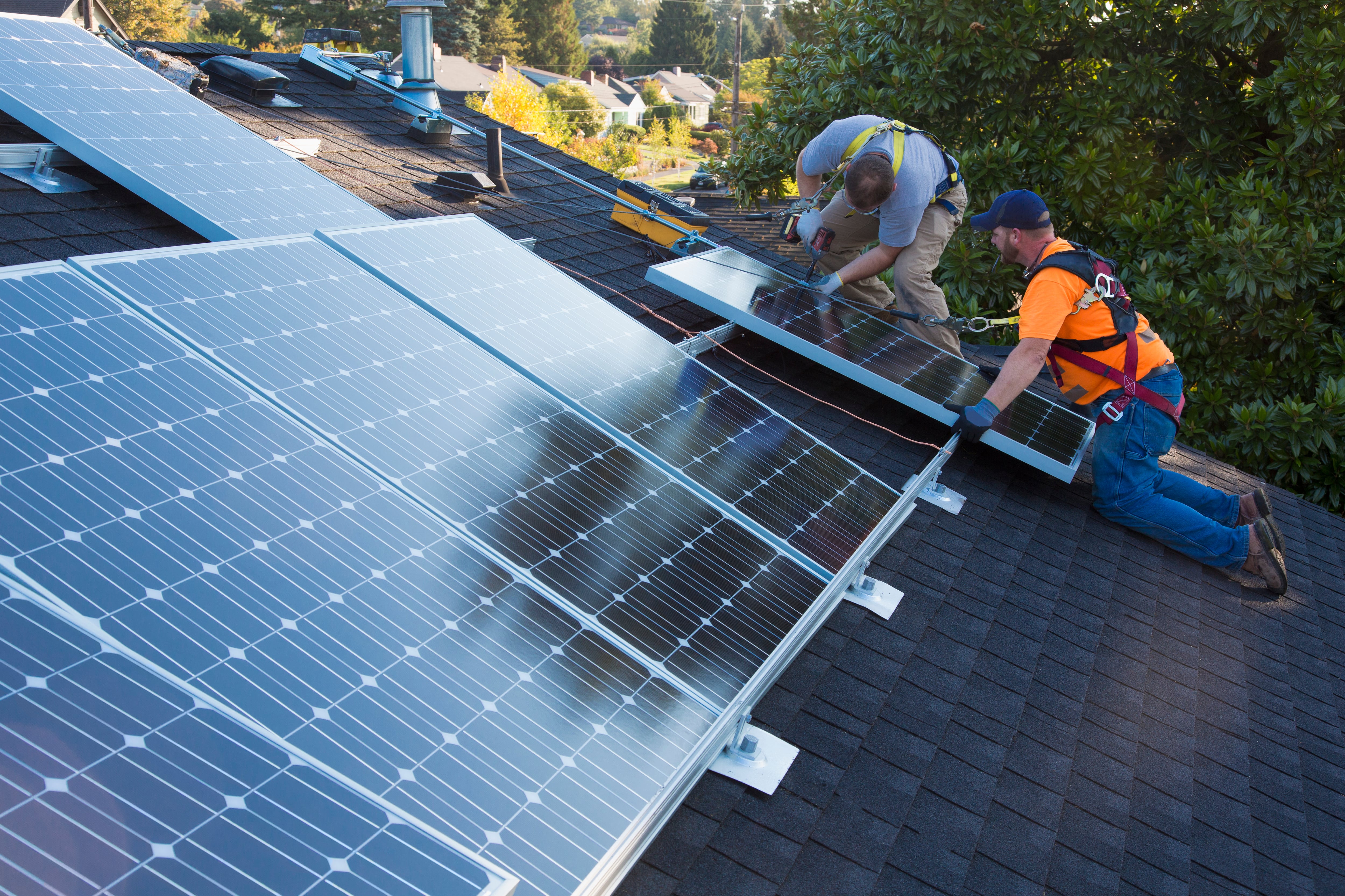 El Ayuntamiento de Getafe quiere asesorar a comunidades de vecinos para que instalen en sus edificios placas solares.