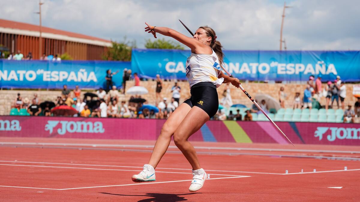 Del oro inesperado de Arantza Moreno en jabalina a la consagración de Aitana Rodrigo como reina de la velocidad: Bizkaia brilla en los estatales de atletismo