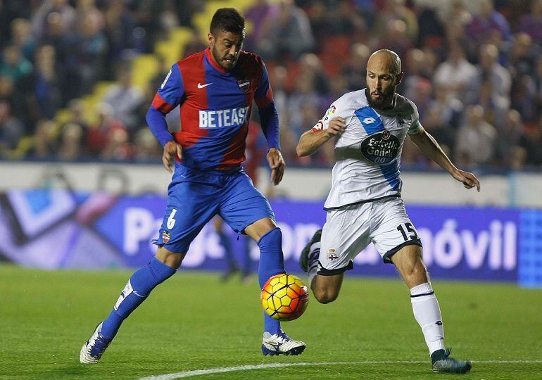 Camarasa frente al Deportivo