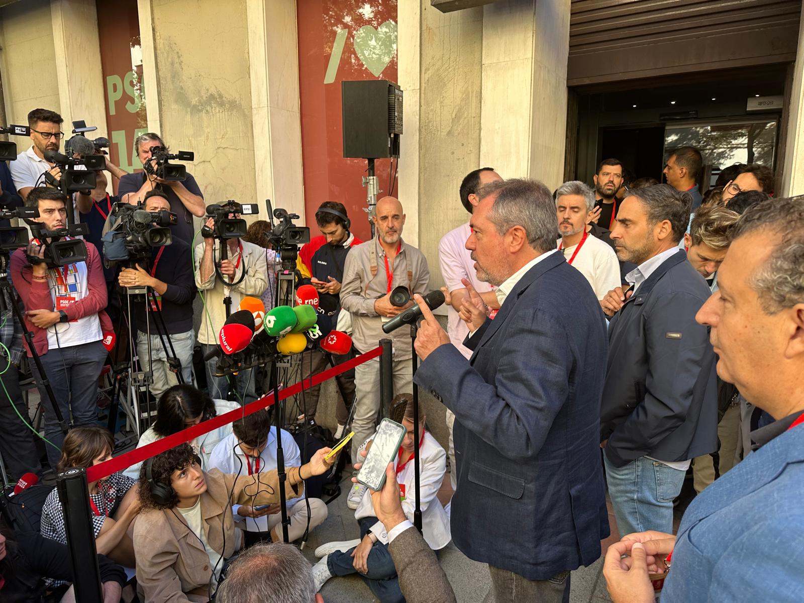 El secretario general del PSOE-A, Juan Espadas, antes del Comité Federal hoy en Madrid.