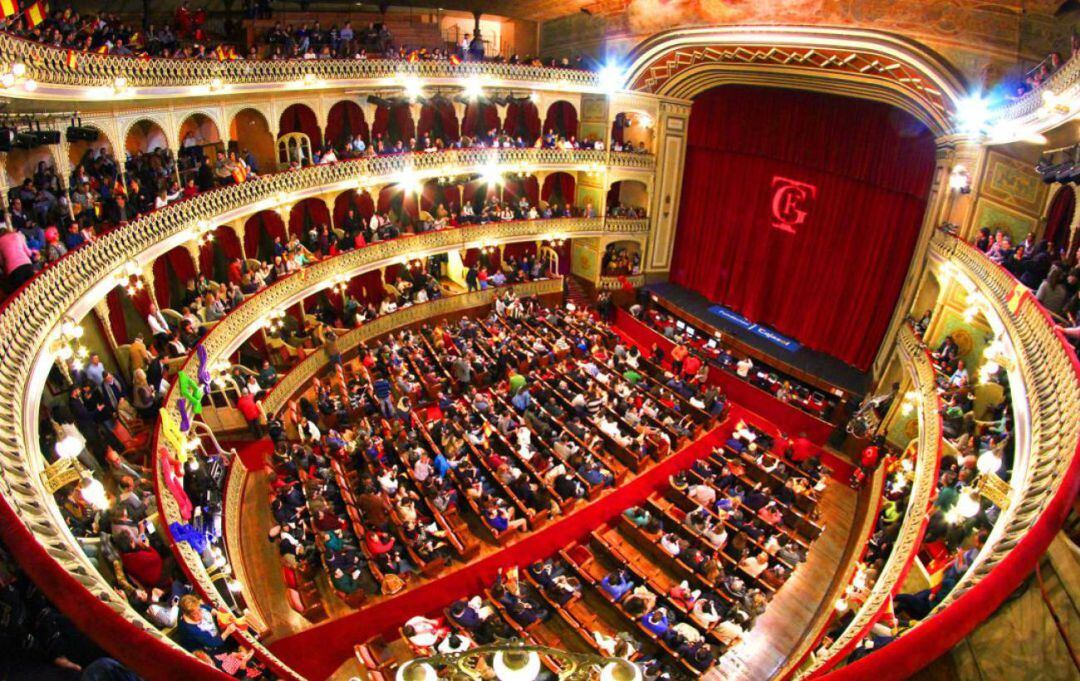 El Teatro Falla, donde se celebra el Concurso Oficial de Agrupaciones del Carnaval de Cádiz