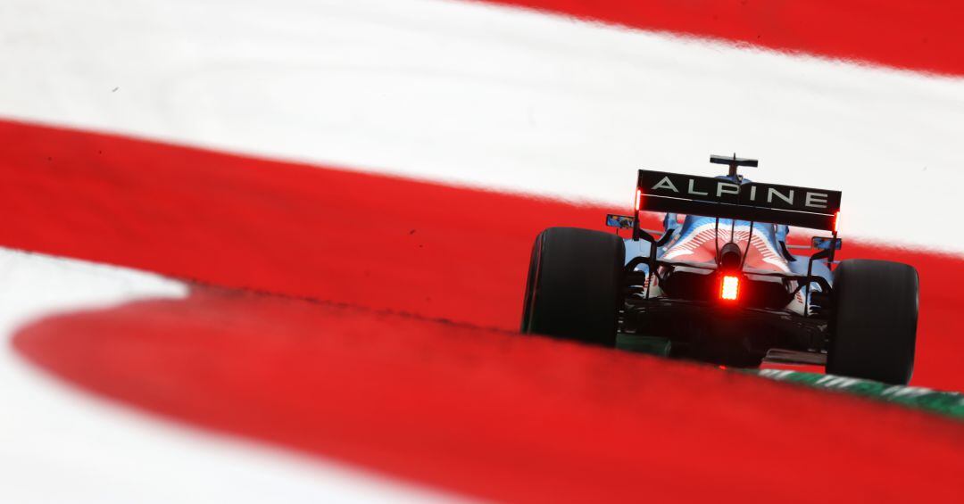 Fernando Alonso, en los entrenamientos libres del GP de Austria.