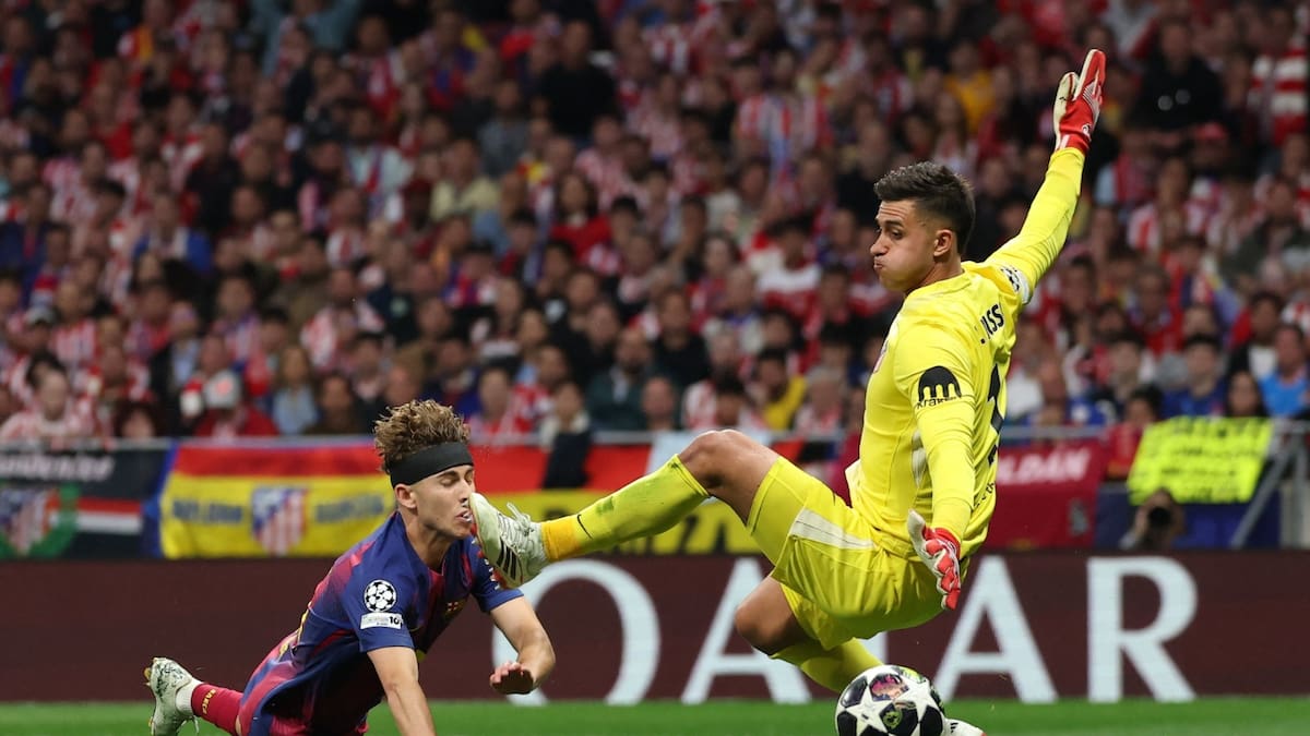 El escalofriante choque entre Musso y Fermín que terminó con el centrocampista del Barça sangrando