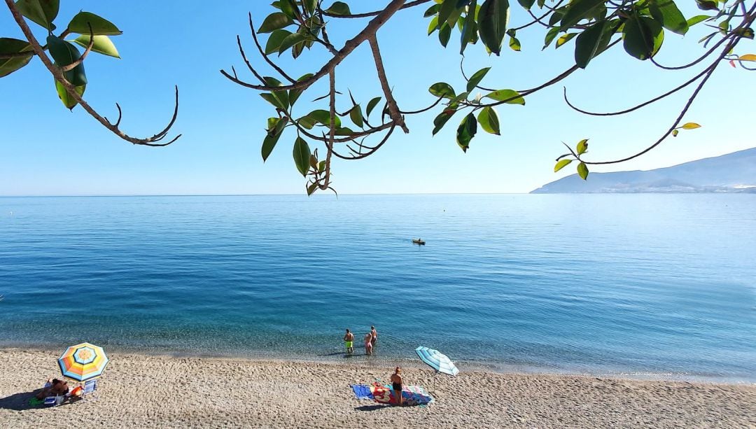 Playa de la Costa Tropical, en Granada. 