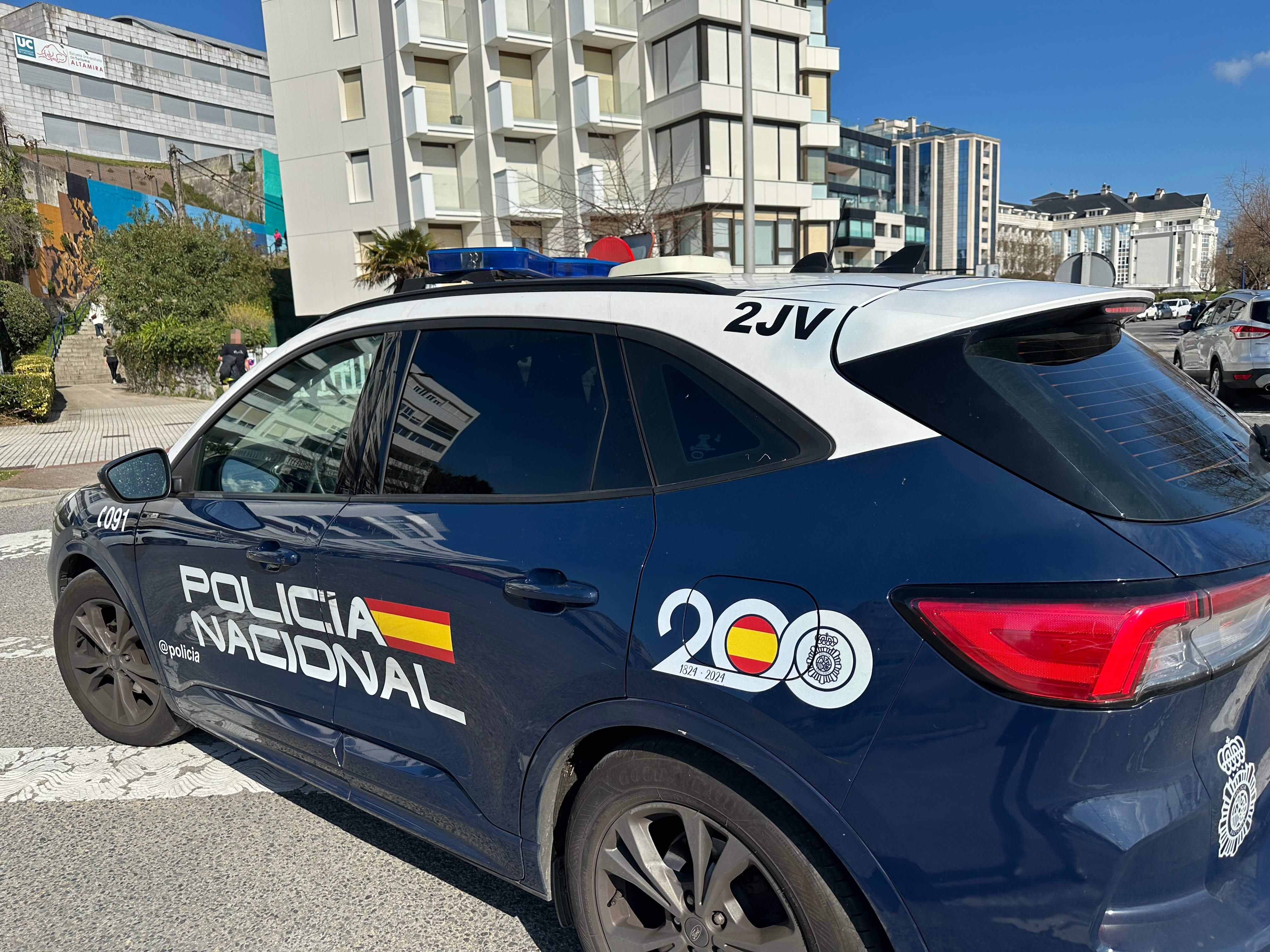 Imagen de archivo de una patrulla de la Policía Nacional en Santander.