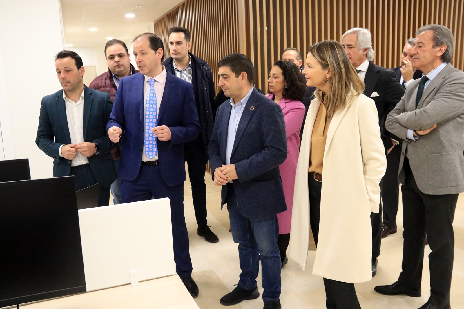 Francisco Reyes, secretario general del PSOE de Jaén, durante una visita al Centro de Competencias Digitales de Renfe en Linares