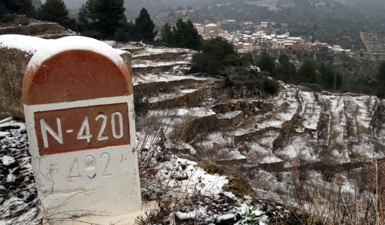 Pradell de la Teixeta, al Priorat, nevat. 