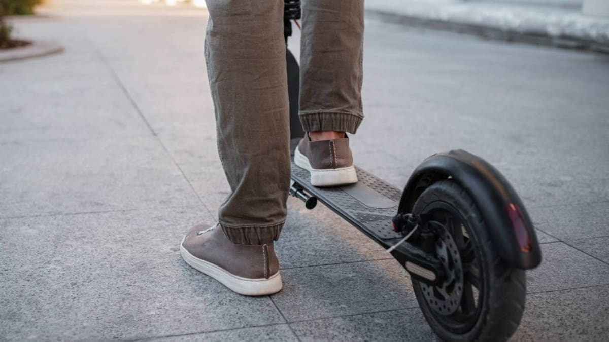 La DGT aclara las nuevas obligaciones para millones de usuarios de patinetes eléctricos: así se hace el registro