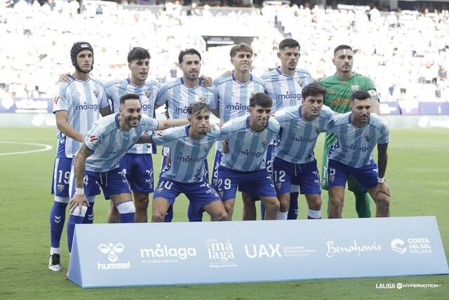 El equipo titular del Málaga que comenzó la Liga ante el Eibar