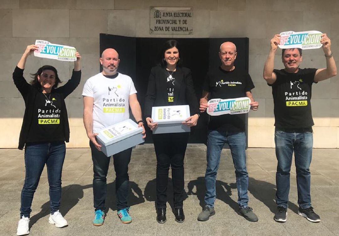 Presentación de abales en la Junta Electoral Provincial y Local de Valencia