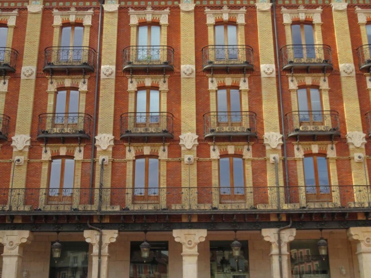 El alcalde de Burgos considera un error la actitud del PP en el Ayuntamiento durante esta crisis