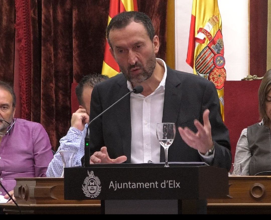 Carlos González, Alcalde de Elche