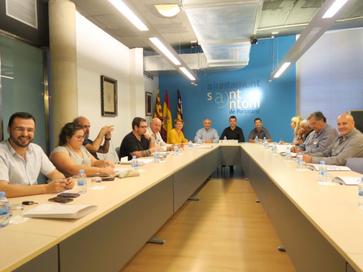Sant Antoni no quiere que se le equipare a Magaluf en la ley para regular el 'todo incluido'