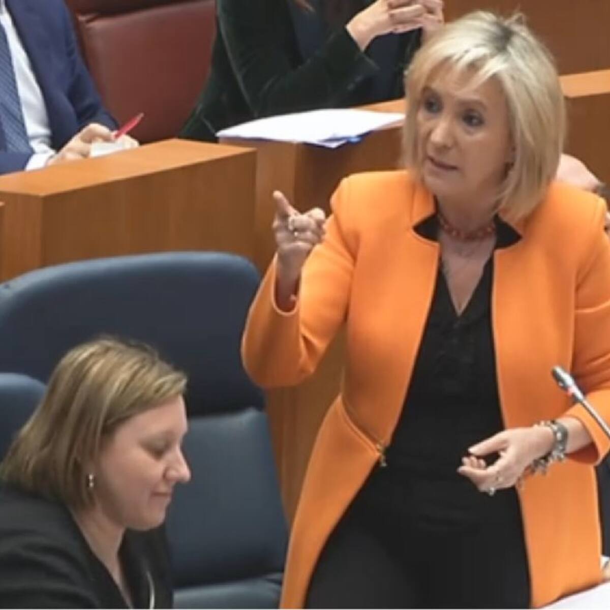 La Junta evita poner plazos a la implantación de radioterapia en el Bierzo