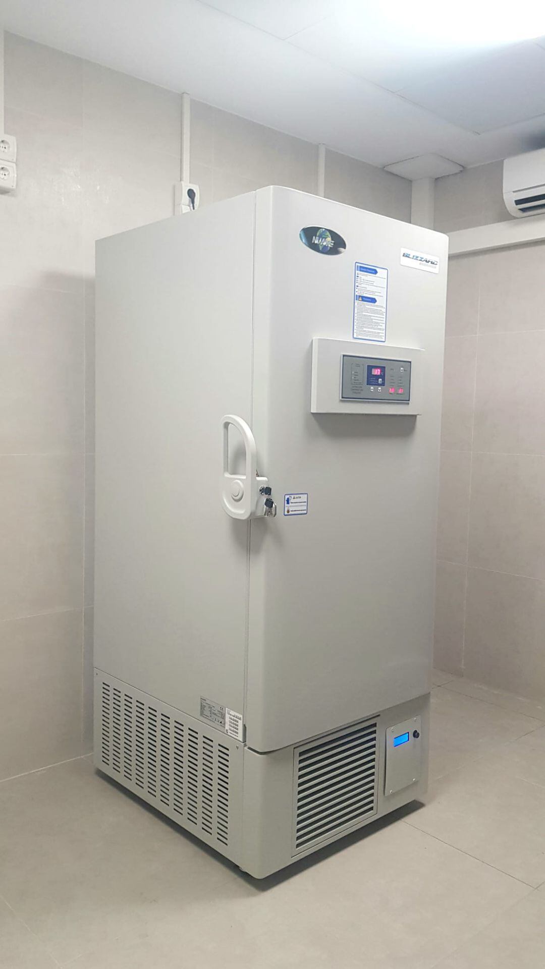 Imagen del Ultracongelador para almacenar la vacuna