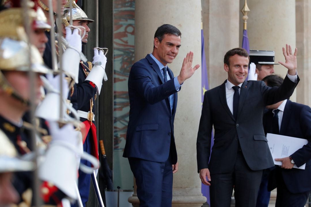 Los presidentes español y francés Pedro Sánchez y Emmanuel Macron.