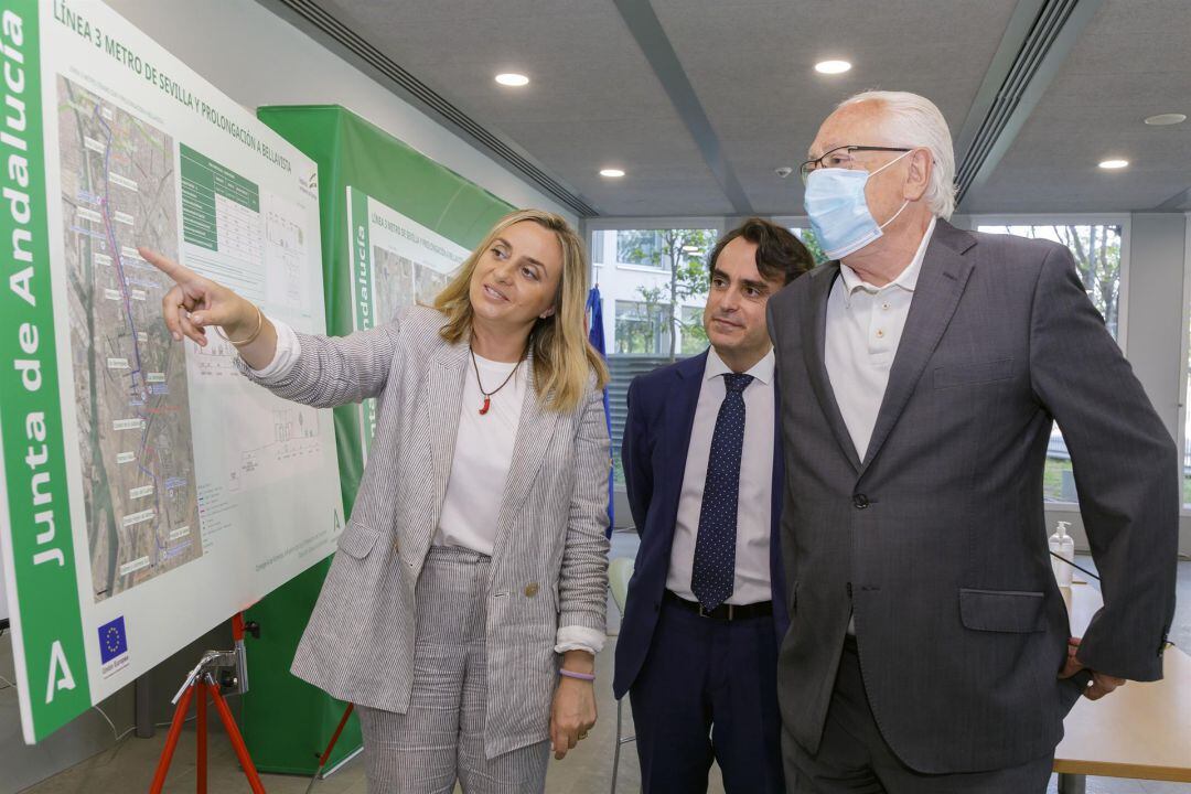 Marifrán Carazo analiza los trazados de la Linea 3 del metro de Sevilla 