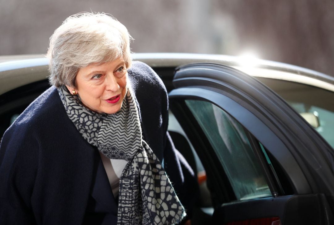 La primera ministra británica, Theresa May, a su llegada al encuentro con la canciller alemana, Angela Merkel