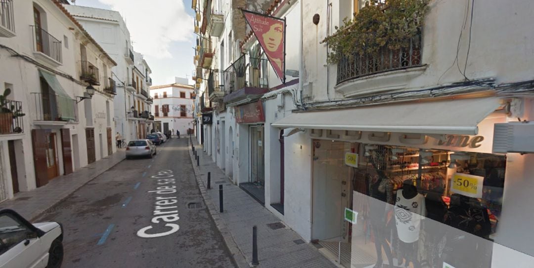 Imagen de una calle comercial en Vila