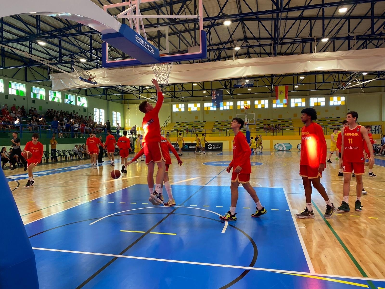 Un partido de la U20 en La Línea