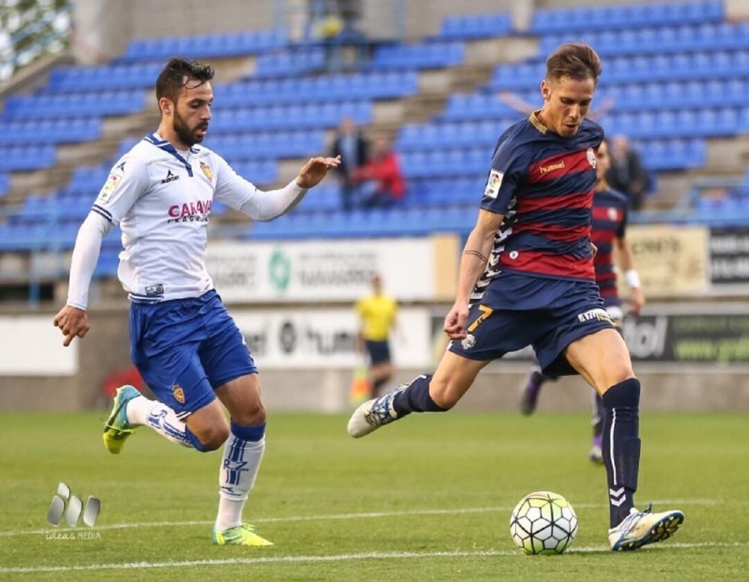 Guitián, en una acción de su último partido con la camiseta del Real Zaragoza jugado en Palamós