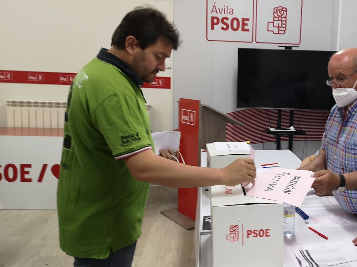 Iván Zazo, nuevo secretario general de la Agrupación del PSOE de Ávila