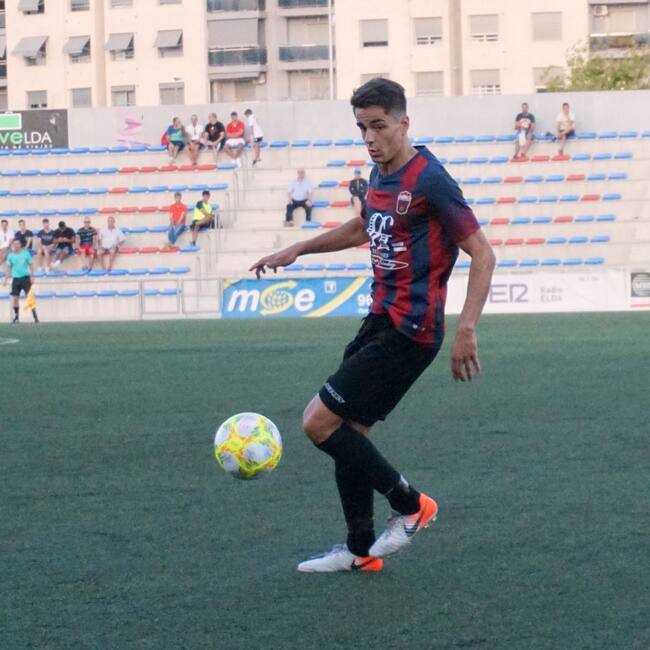 El Eldense quiere sumar su tercera victoria consecutiva ante el Acero